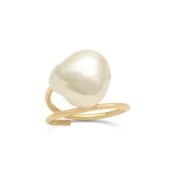 BAROQUE GOLD AND PEARL RING
