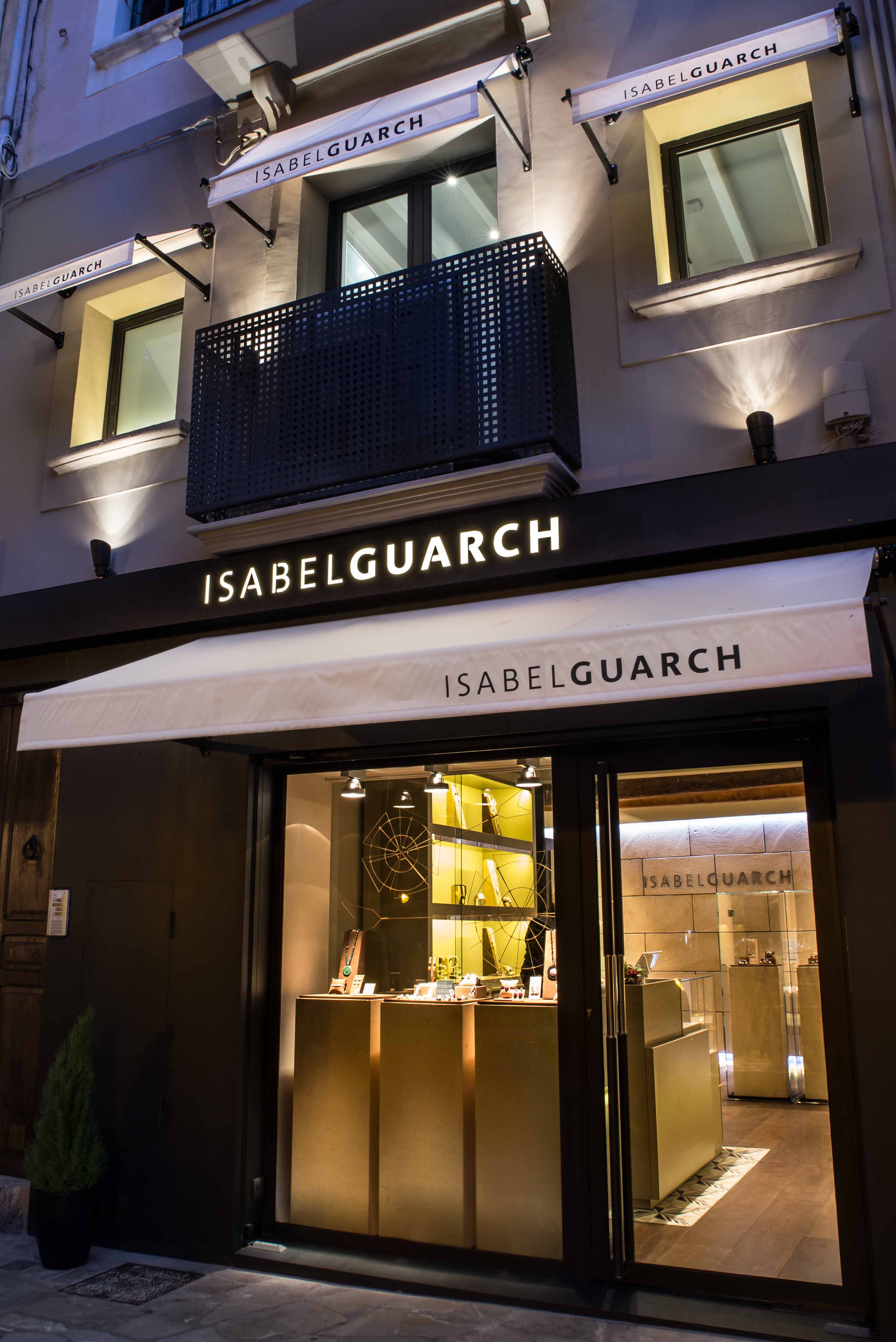 New atelier-boutique Isabel Guarch